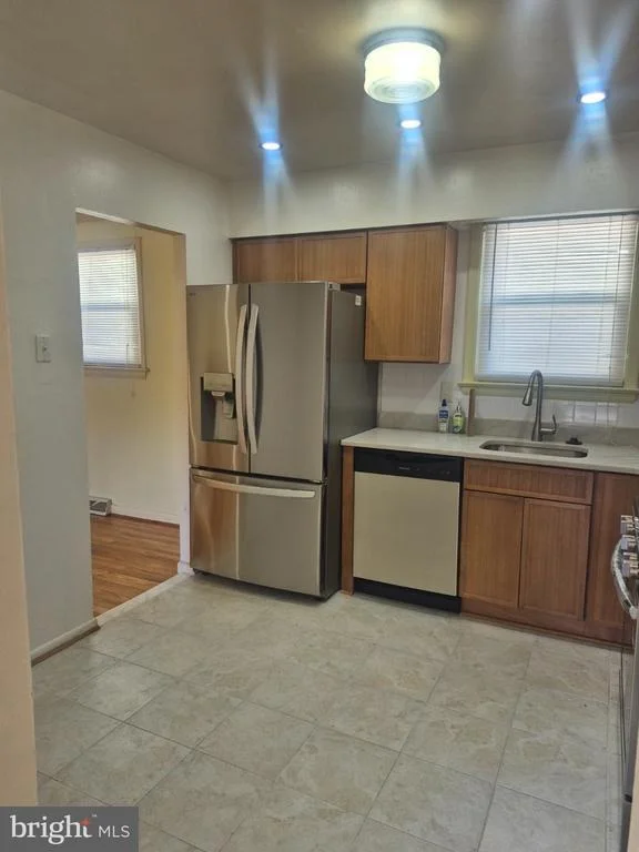 Photo of 10504 MULLIKIN DRIVE