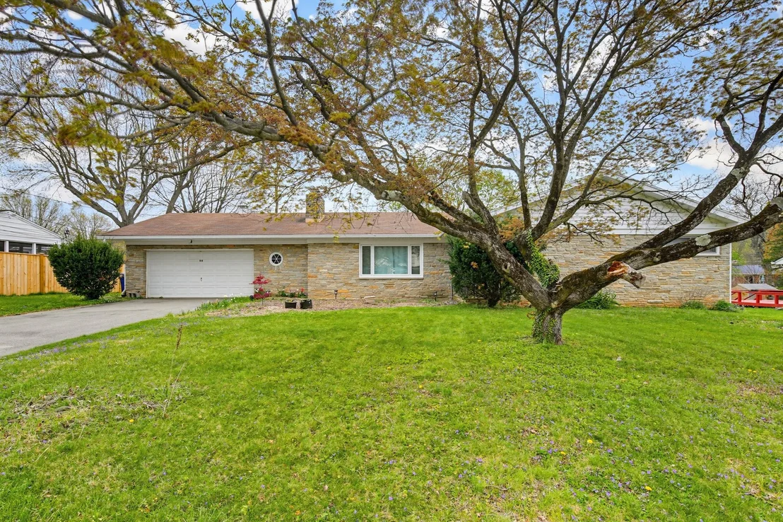 Photo of 715 FRANKLIN AVENUE