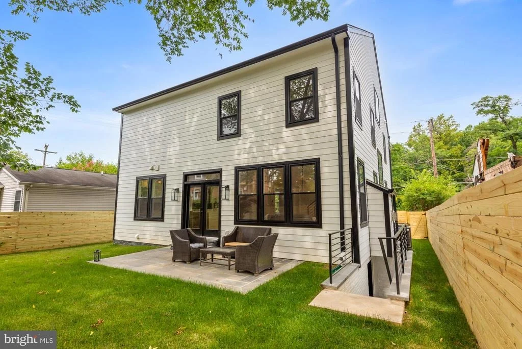 Photo of 5303 WILLARD AVENUE