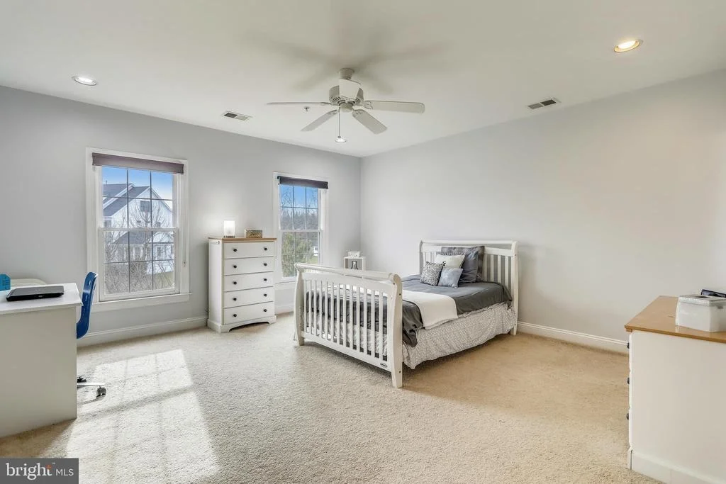 Photo of 24701 FARMVIEW LANE