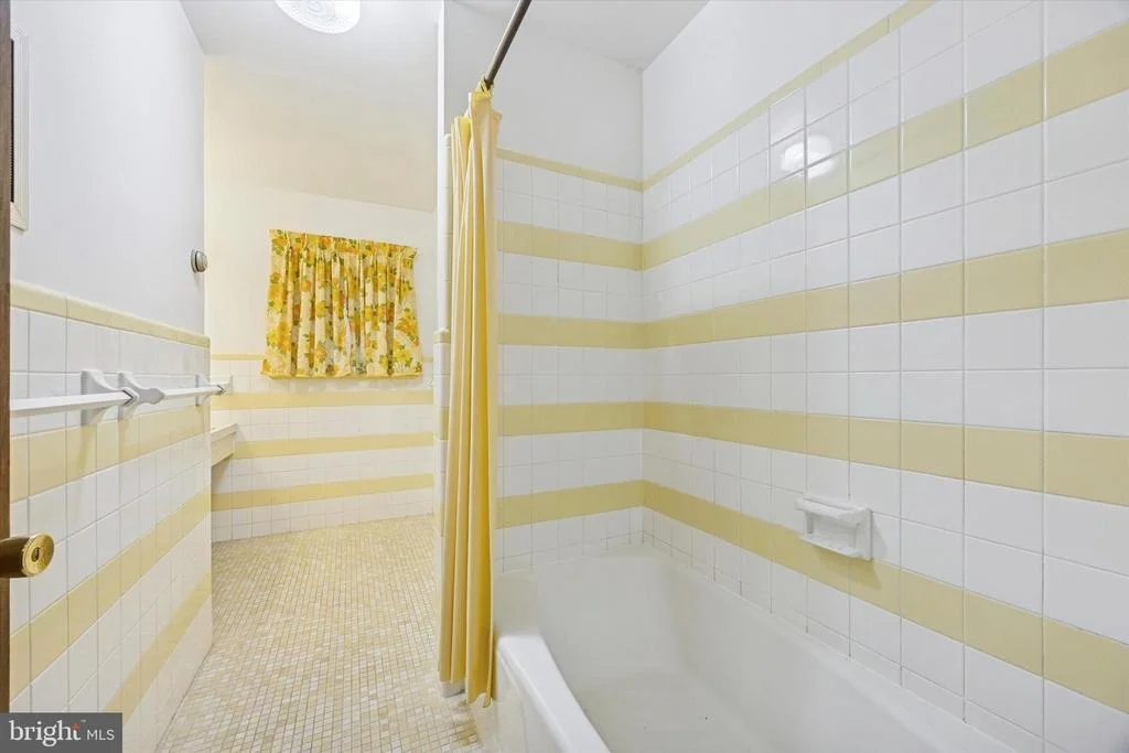 Photo of 132 OSAGE LANE