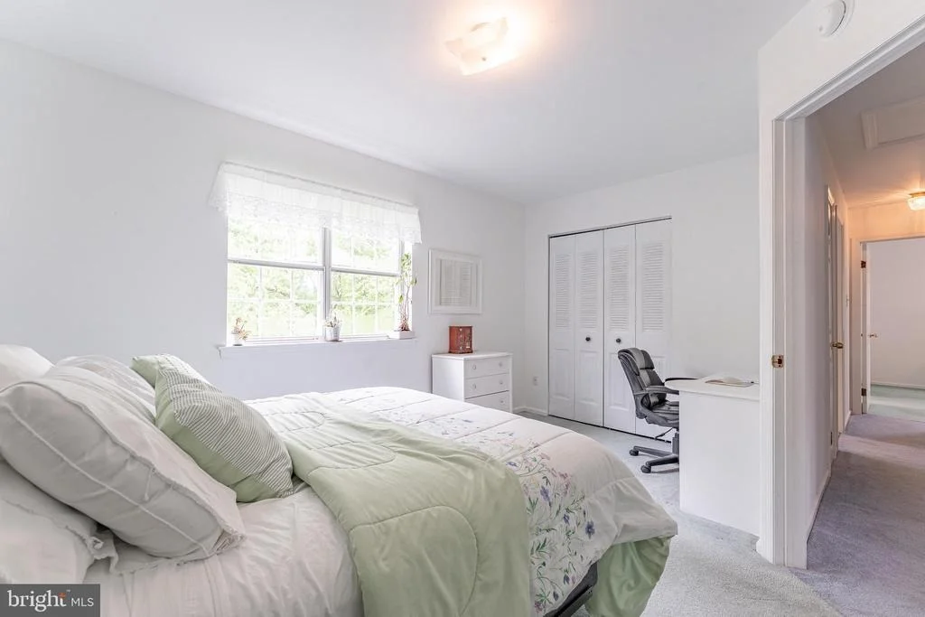 Photo of 1239 UPTON CIRCLE