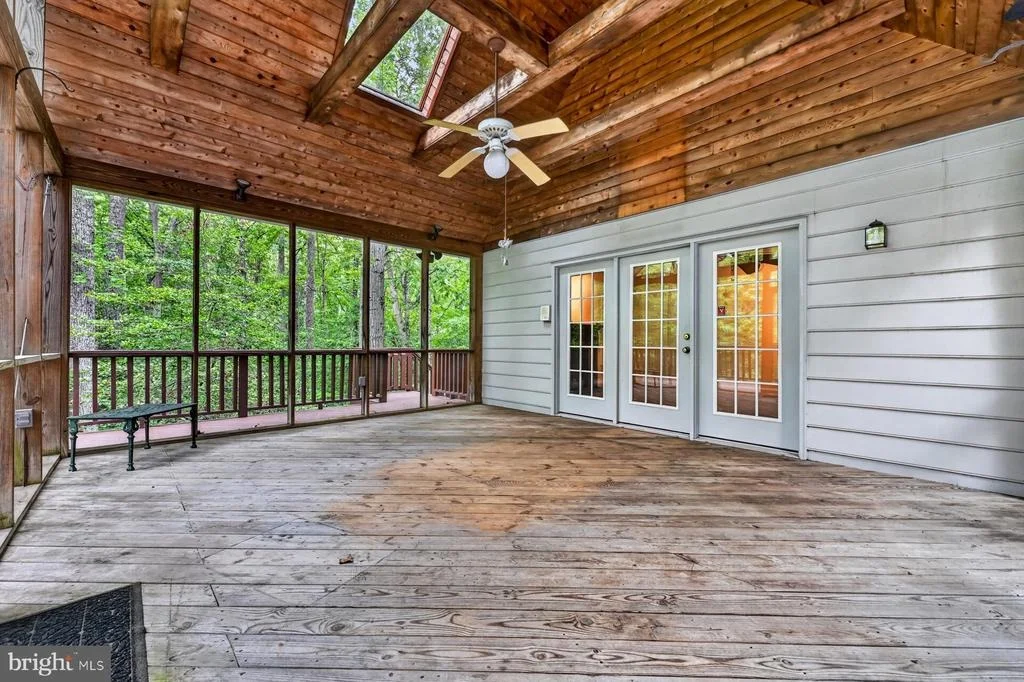 Photo of 900 MALVERN HILL DRIVE