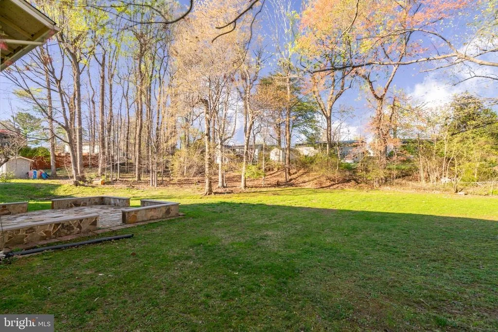 Photo of 4709 IRIS PLACE