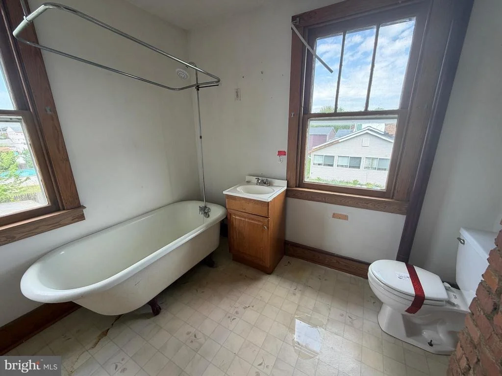 Photo of 636 HOLY CROSS ROAD