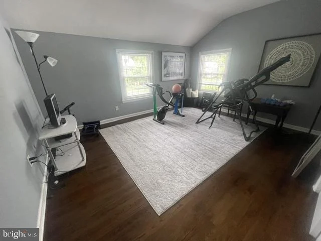 Photo of 321 N STANWICK ROAD