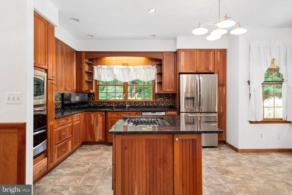 Photo of 6456 MEADOWLARK DRIVE