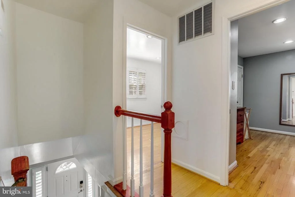 Photo of 6808 HOUNDMASTER ROAD