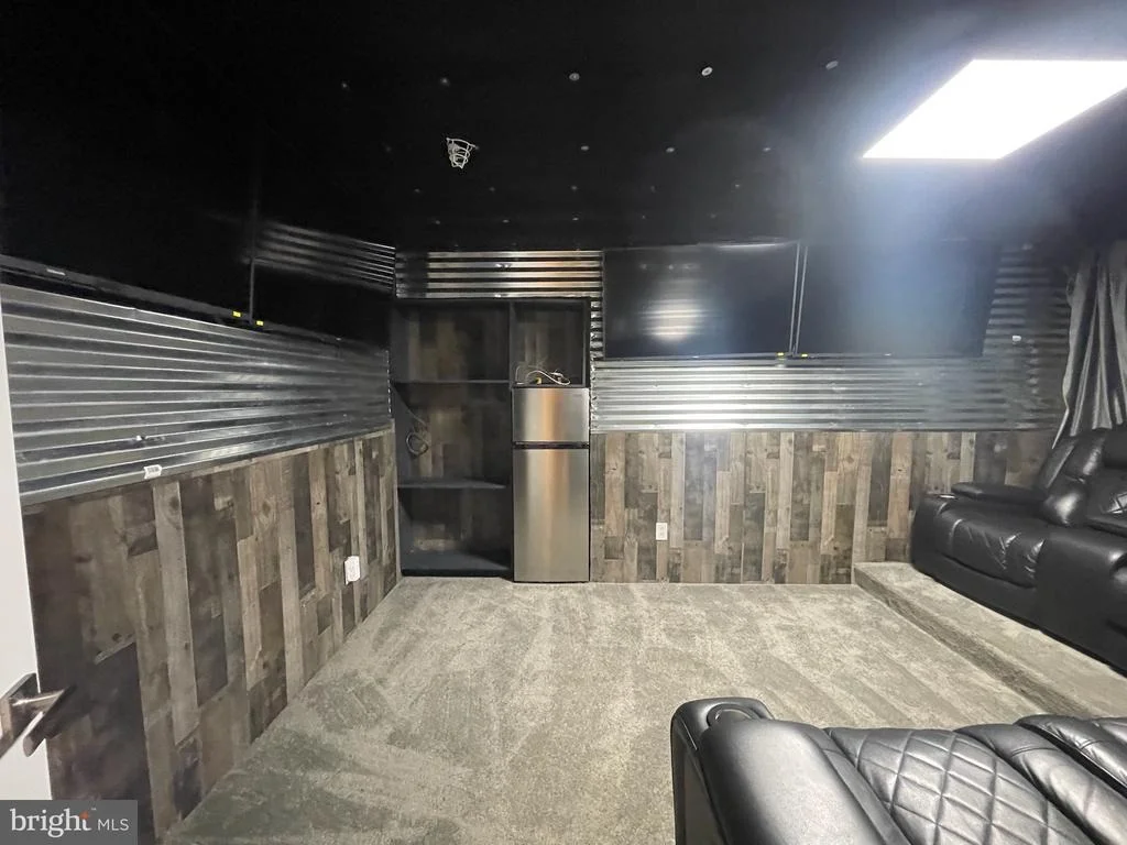 Photo of 7031 EAGLEHEAD DRIVE