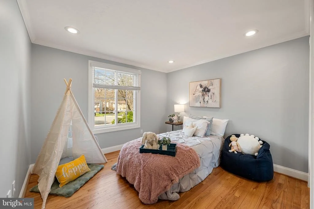 Photo of 8463 YELLOW LEAF COURT