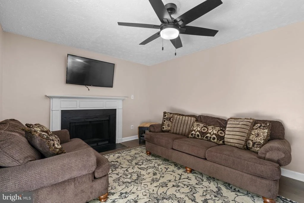Photo of 9320 KINGS GRANT ROAD