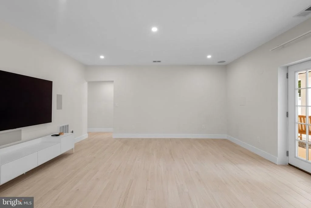 Photo of 11 WARRENTON DRIVE