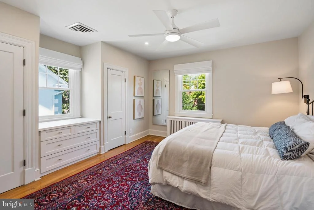 Photo of 4616 CHEVY CHASE BOULEVARD