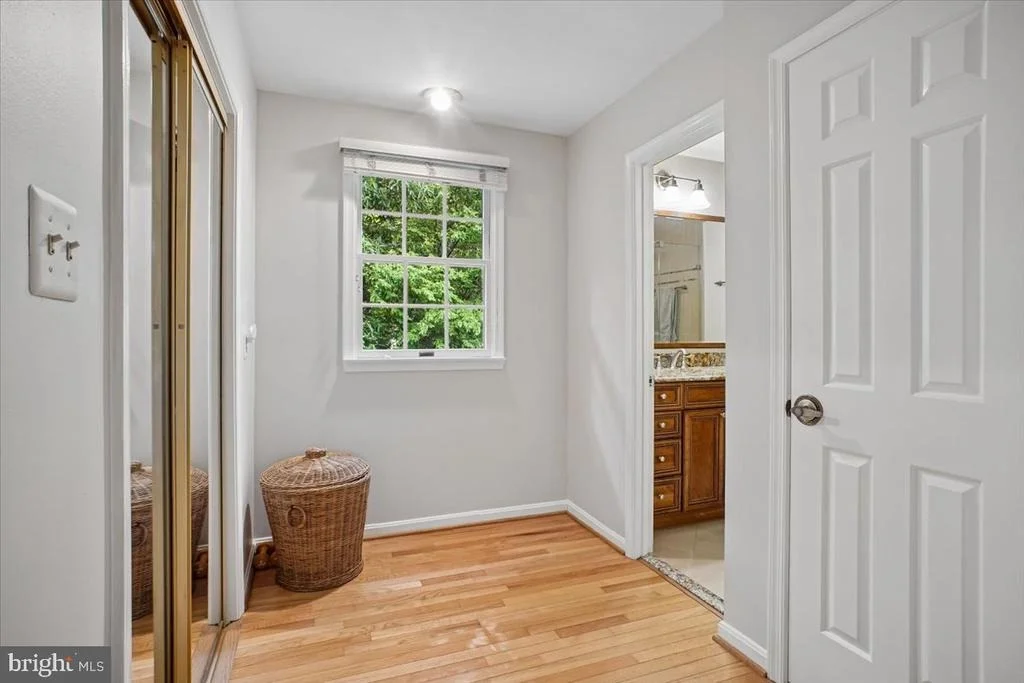 Photo of 4915 SHADOW VALLEY DRIVE
