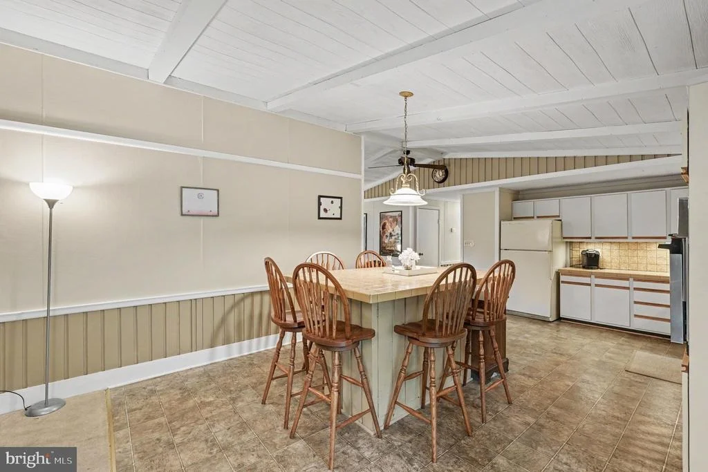 Photo of 222 CREEKSIDE DRIVE