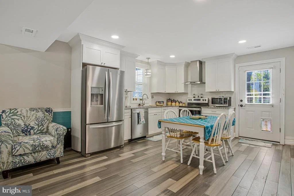 Photo of 4912 MARINERS DRIVE