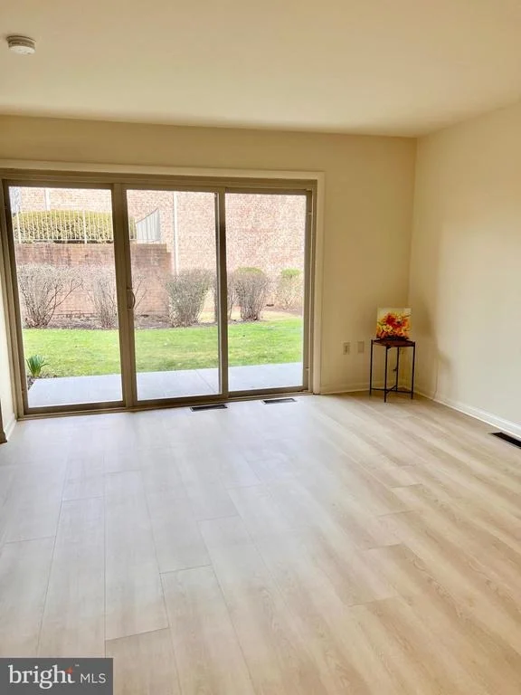 Photo of Unit 81C at 3630 GLENEAGLES DRIVE
