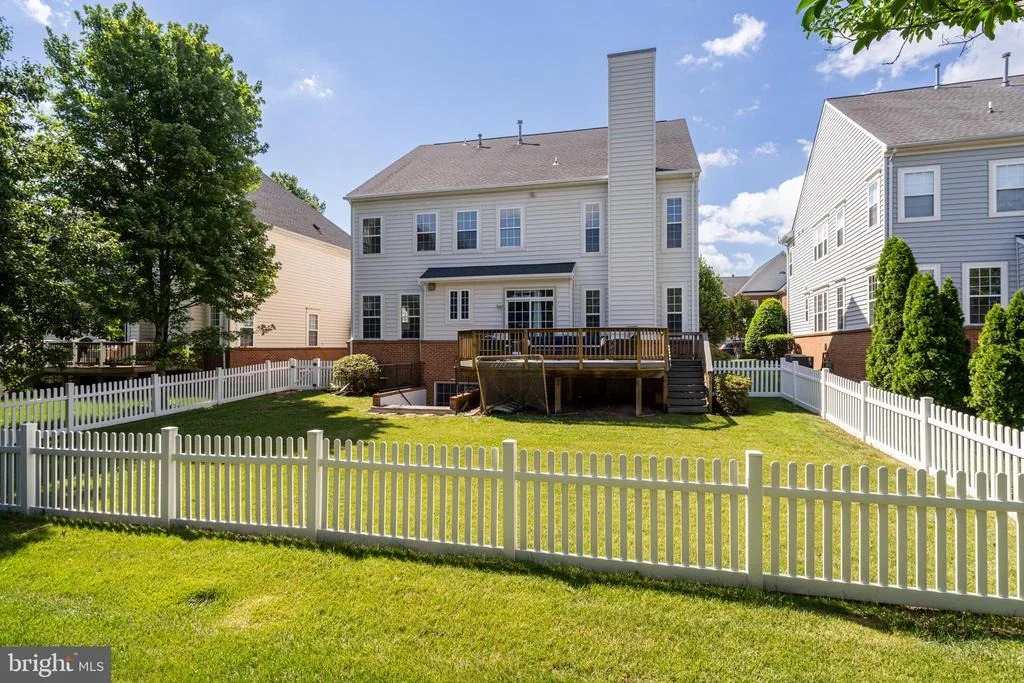 Photo of 42654 FRONTIER DRIVE
