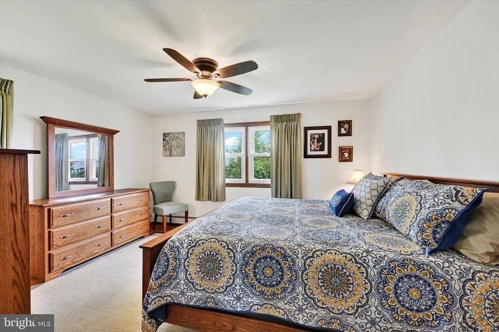 Photo of 1609 FAIRMOUNT ROAD