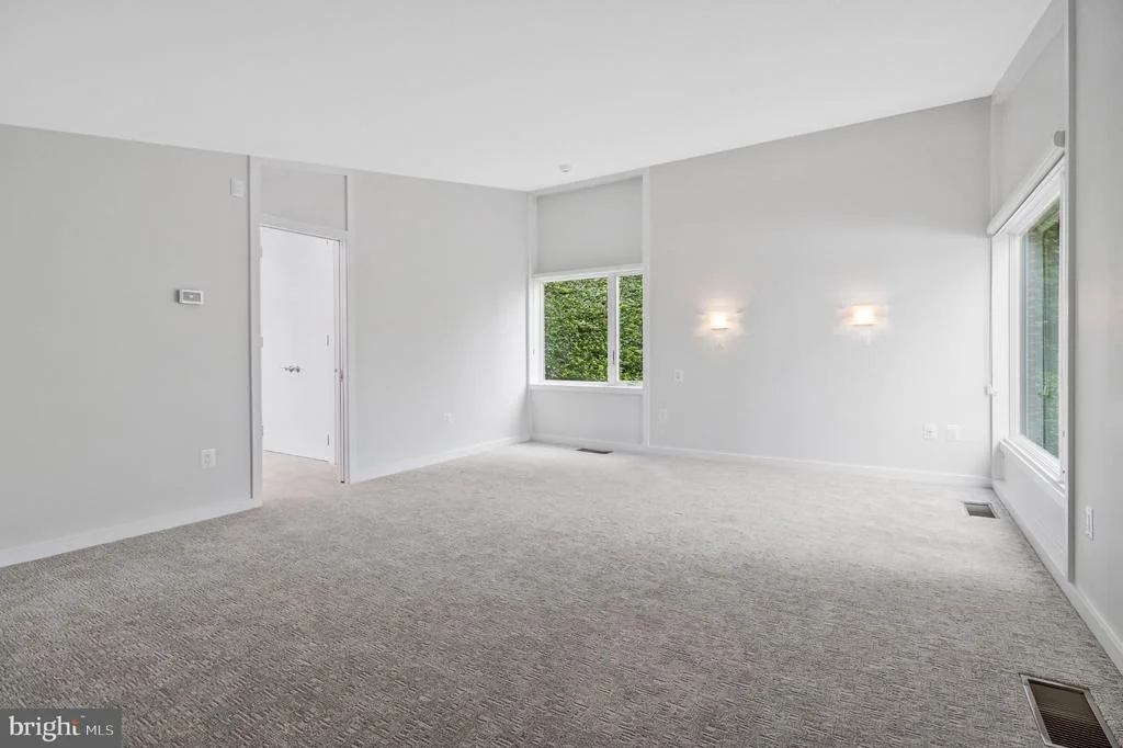 Photo of 1753 ARMY NAVY DRIVE