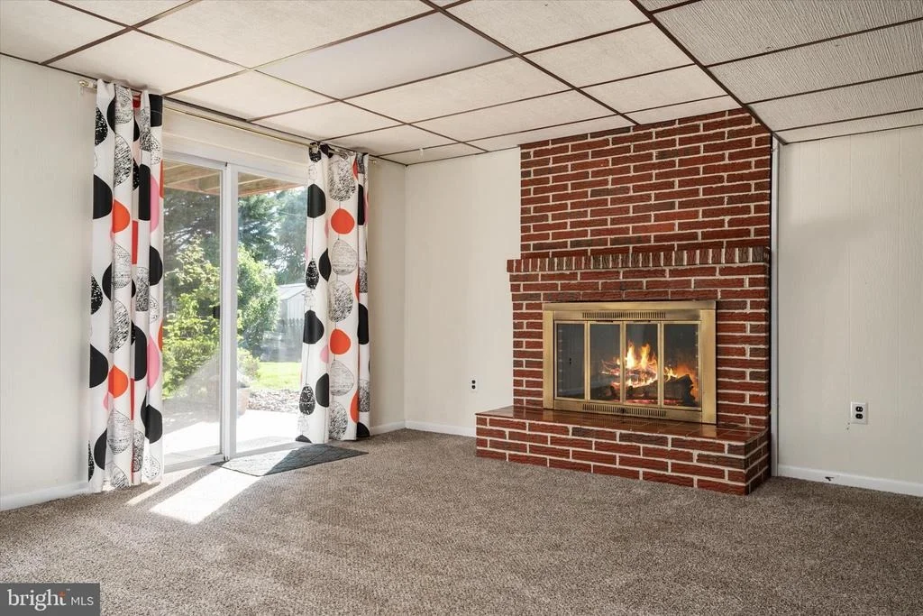 Photo of 716 FLINTLOCK DRIVE