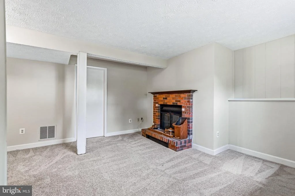 Photo of 1807 RUSTIC HILL COURT
