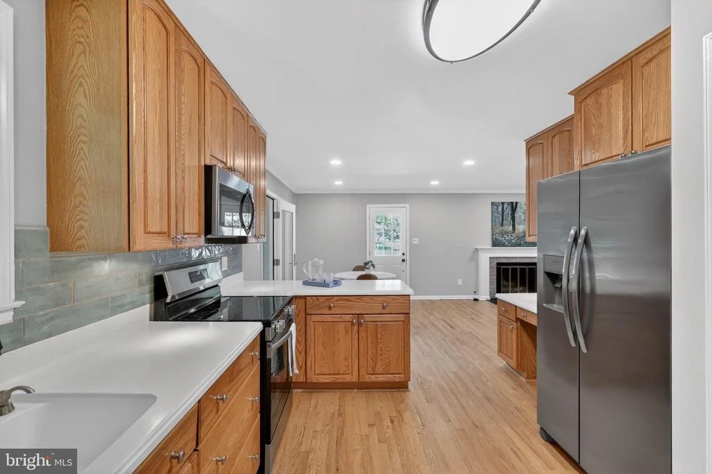 Photo of 6710 SYDENSTRICKER ROAD