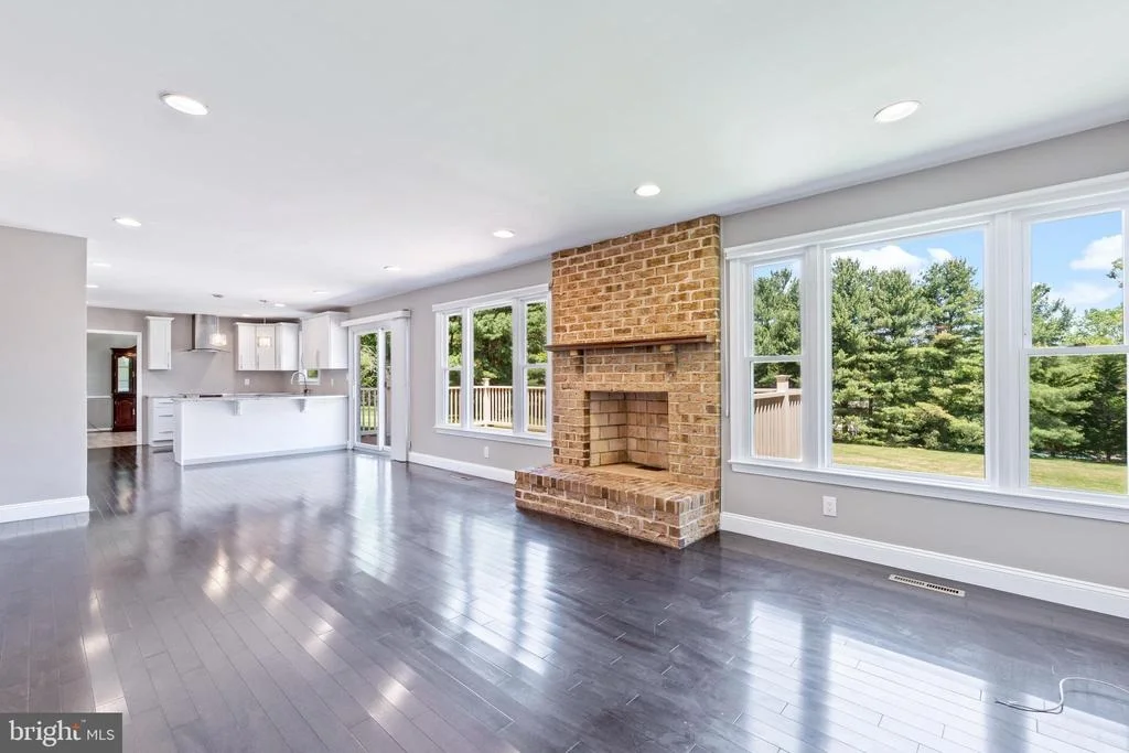 Photo of 20809 MERLE DRIVE