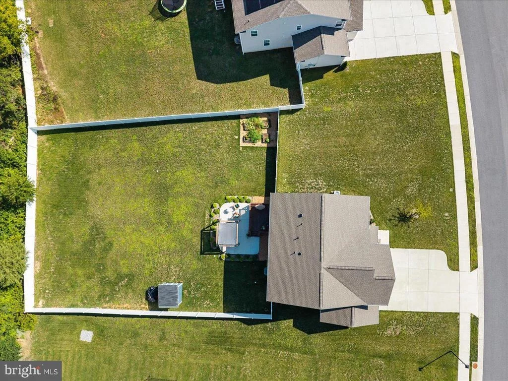 Photo of 320 TYSON DRIVE