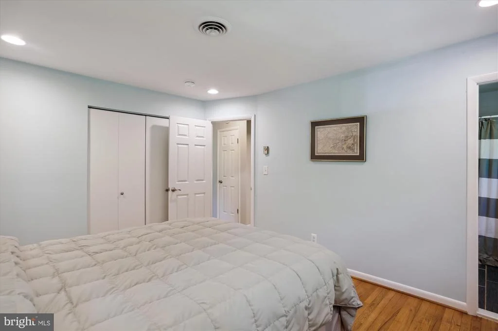 Photo of 11816 LONGDRAFT COURT