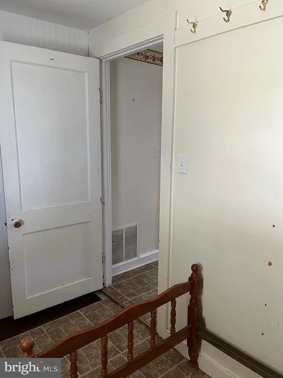 Photo of 1079 KINGS HIGHWAY