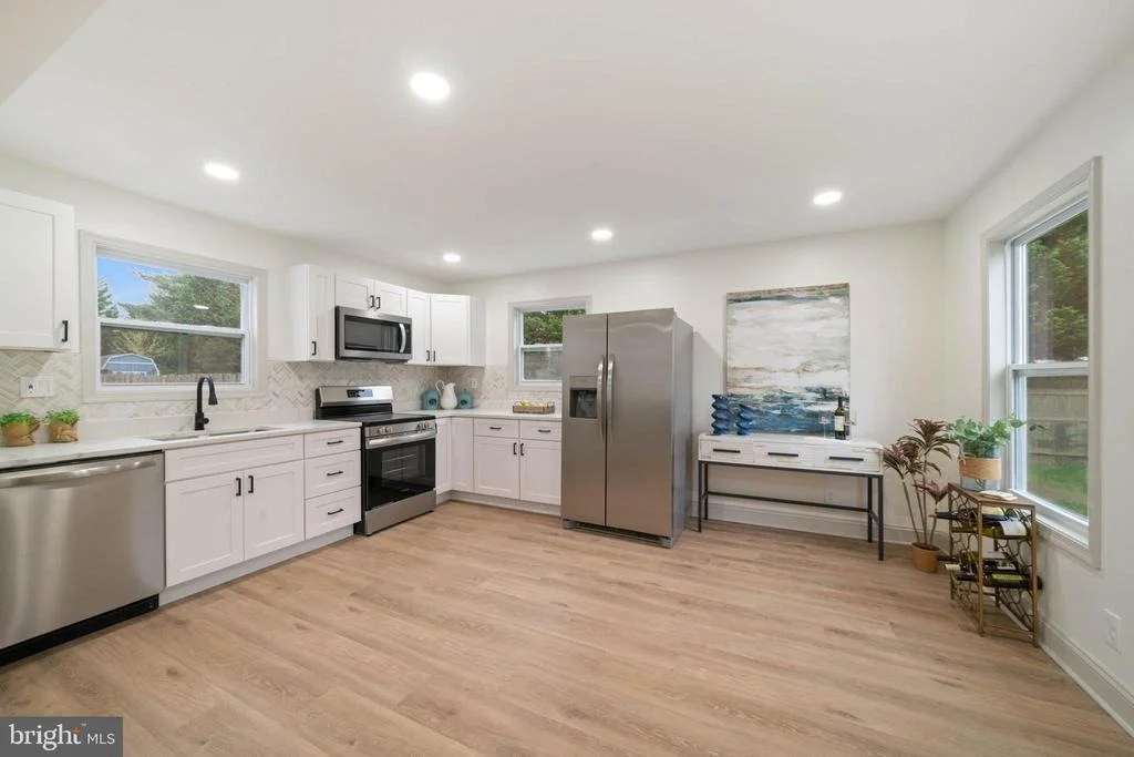 Photo of 28 KELLINGTON DRIVE