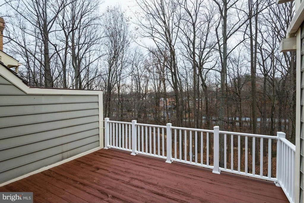 Photo of 11207 POTOMAC CREST DRIVE