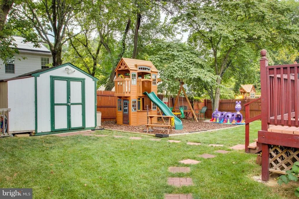 Photo of 8724 CLEMENTE COURT