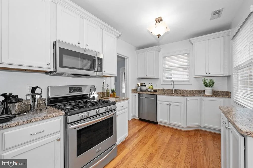 Photo of 6 E HAMILTON AVENUE