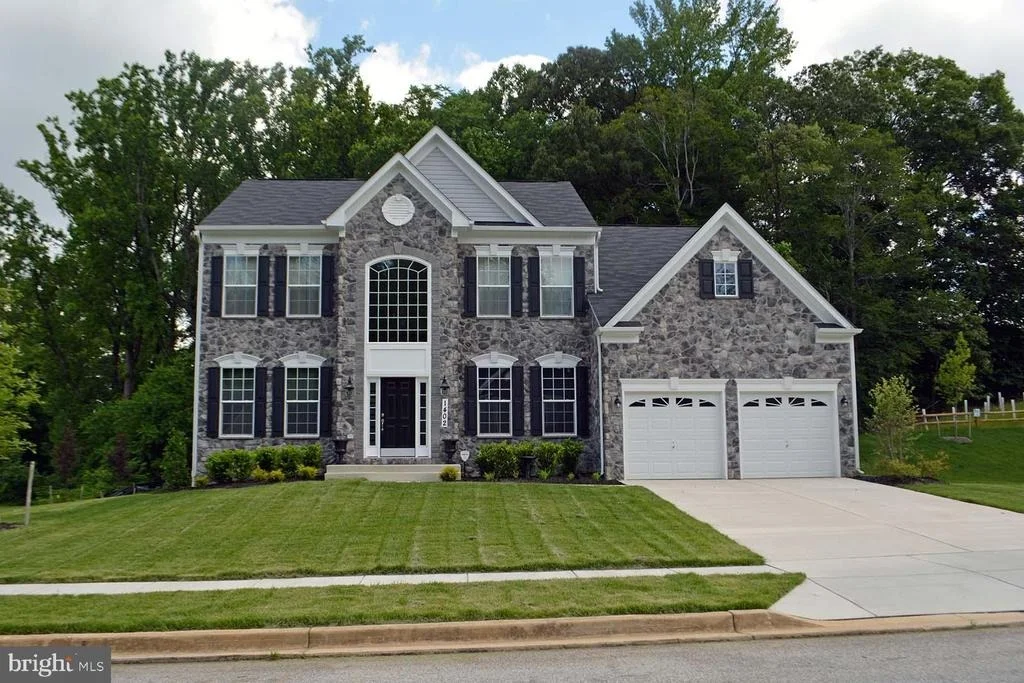 Photo of 490 BRYAN POINT ROAD