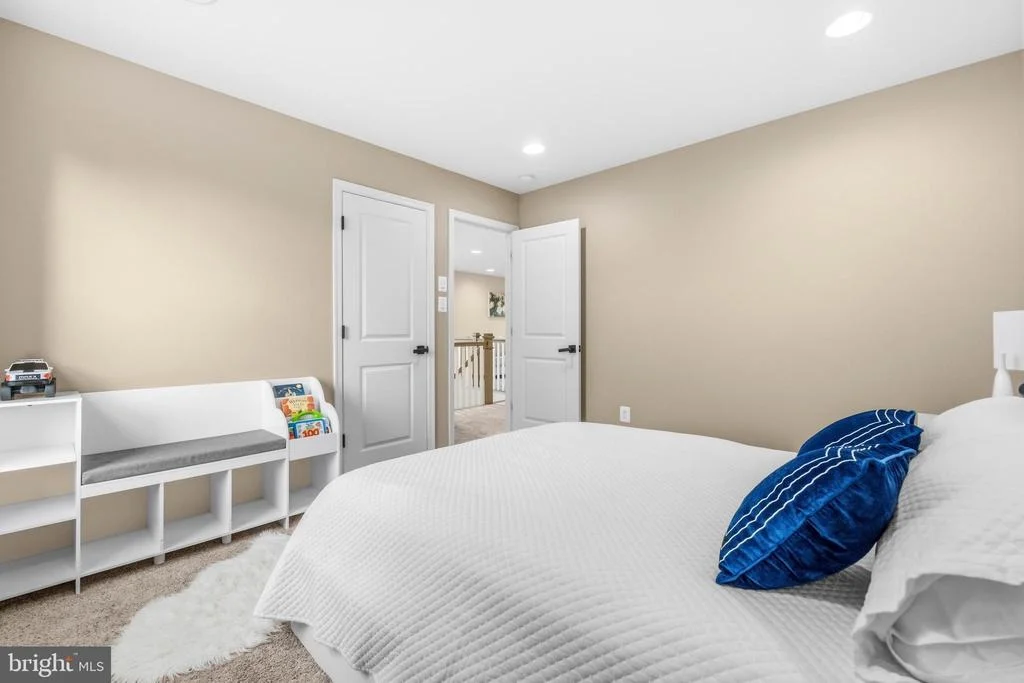 Photo of 2125 CHESTNUT DRIVE