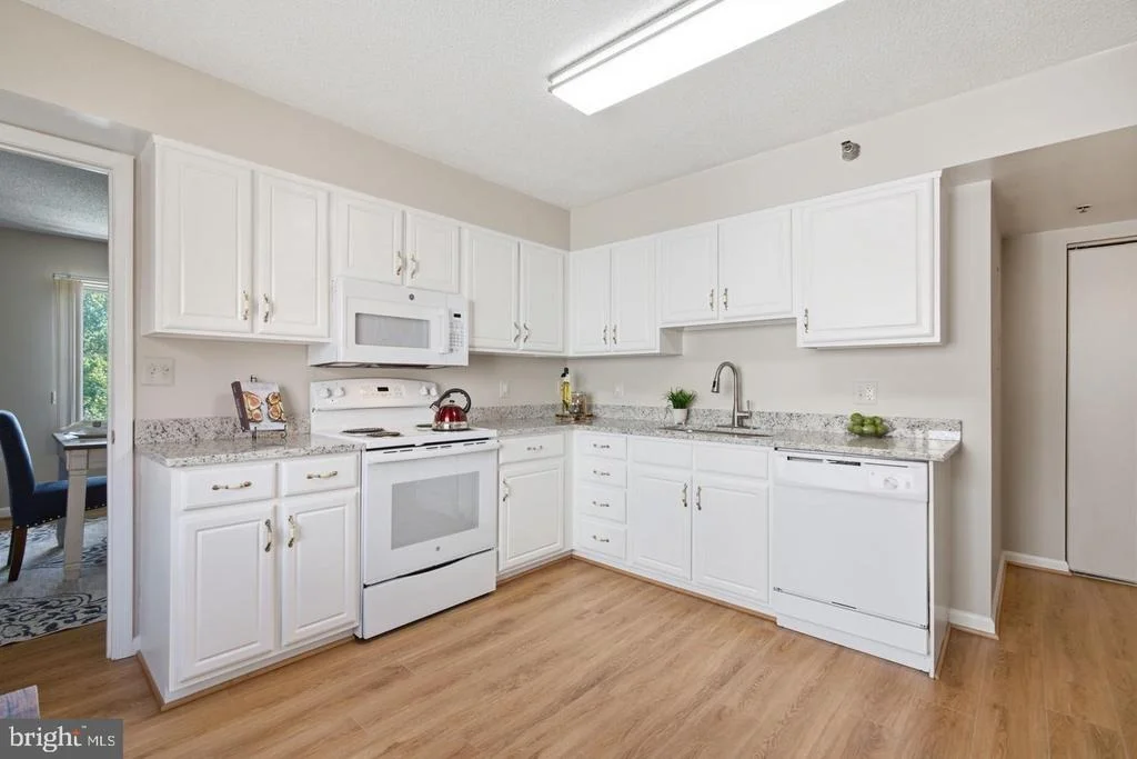 Photo of Unit 304 at 14805 PENNFIELD CIRCLE