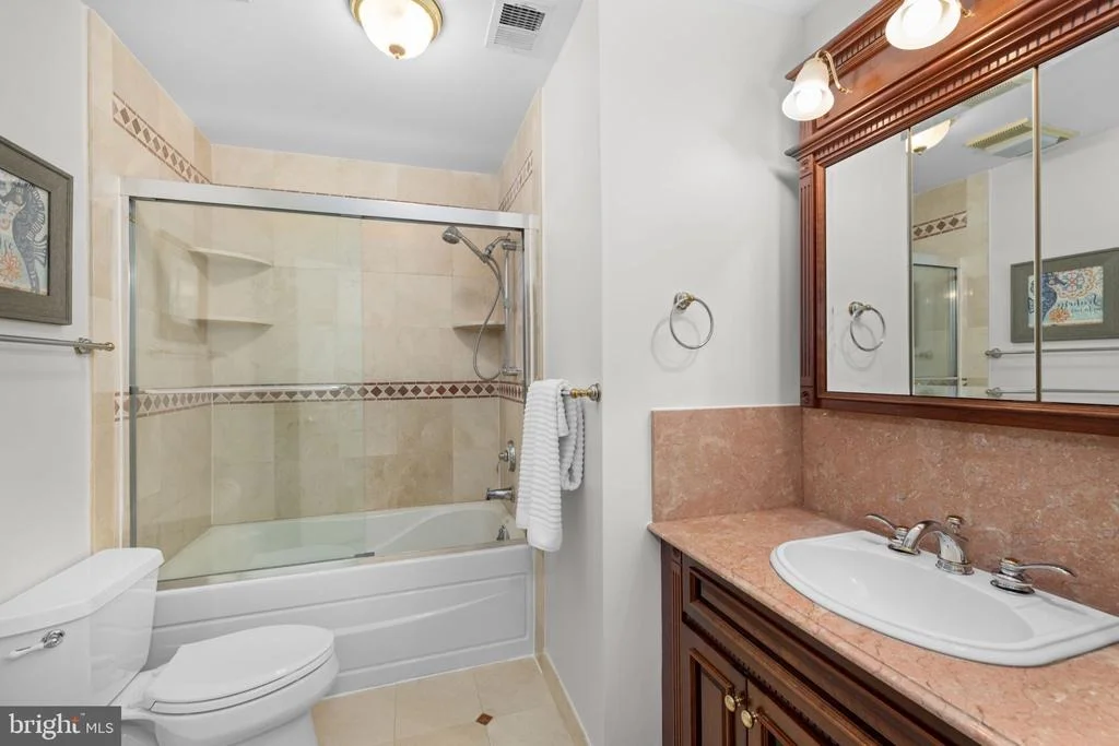 Photo of 9454 LAPSTRAKE LANE