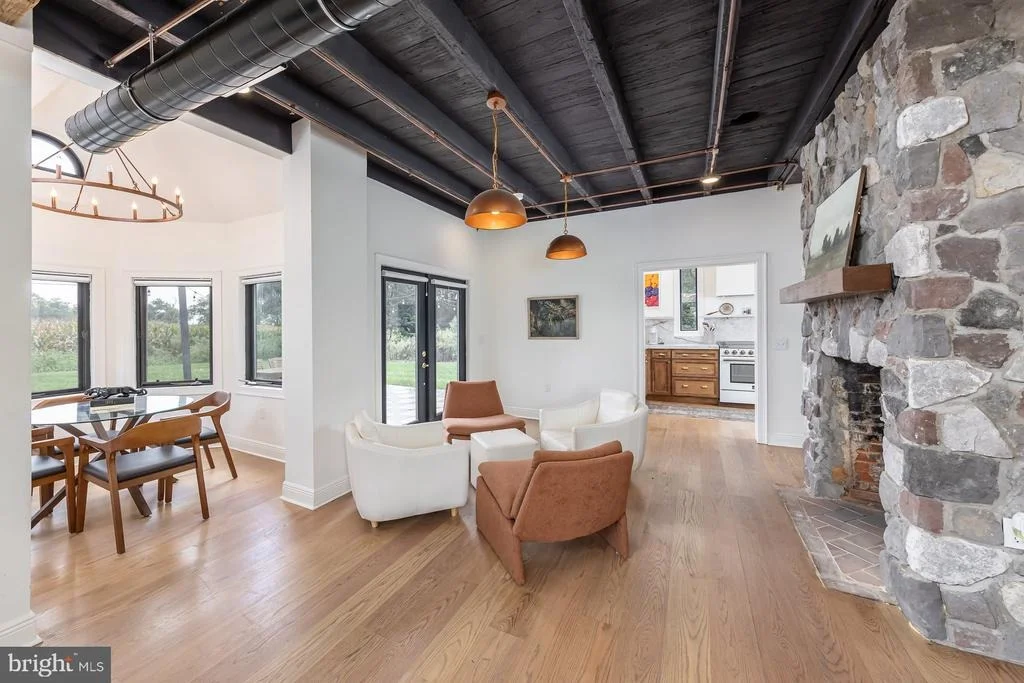 Photo of 138 JEFFERSON ROAD