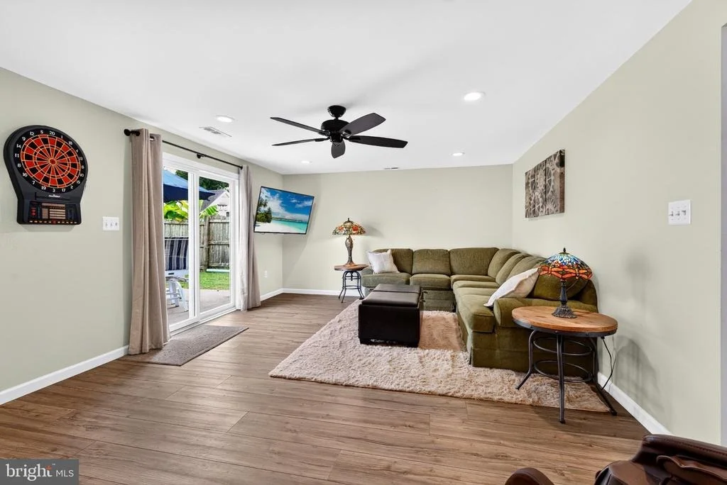 Photo of 2125 MAPLE ROAD