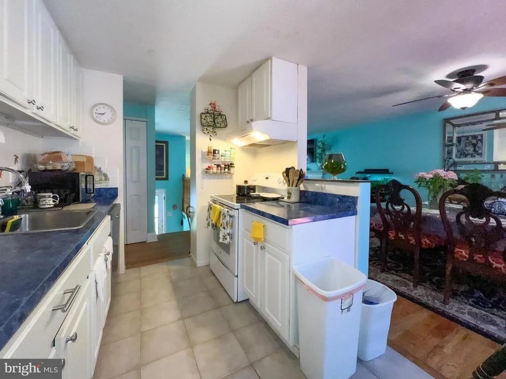 Photo of 121 DEERFIELD PLACE