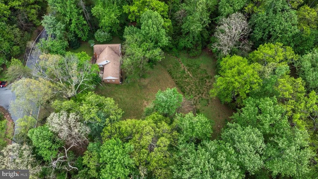 Photo of 10979 STUART MILL ROAD