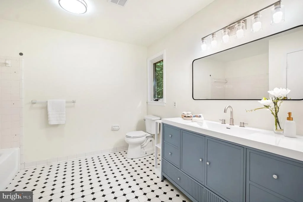 Photo of 11701 BEEKMAN PLACE