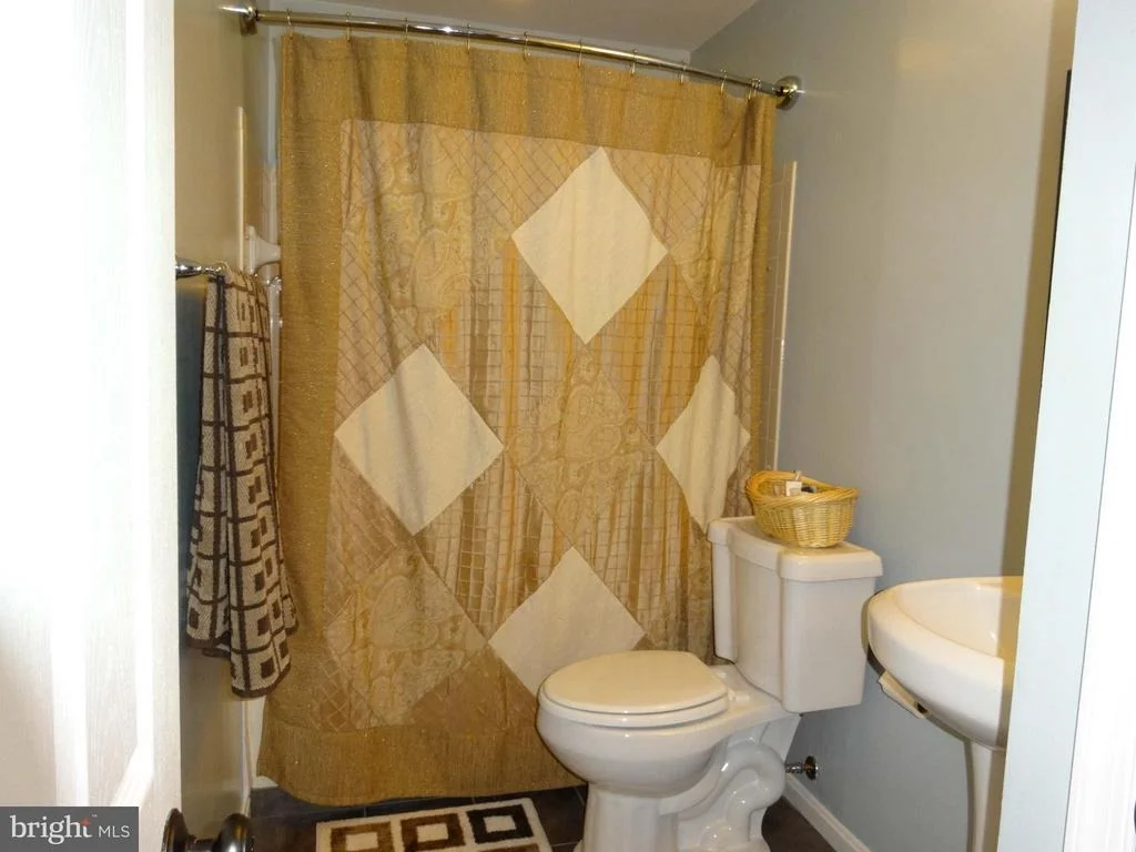 Photo of 1030 CHINABERRY DRIVE