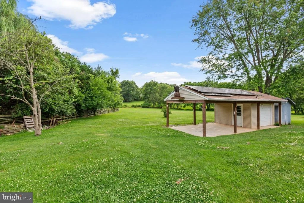 Photo of 8220 HEDGE APPLE WAY