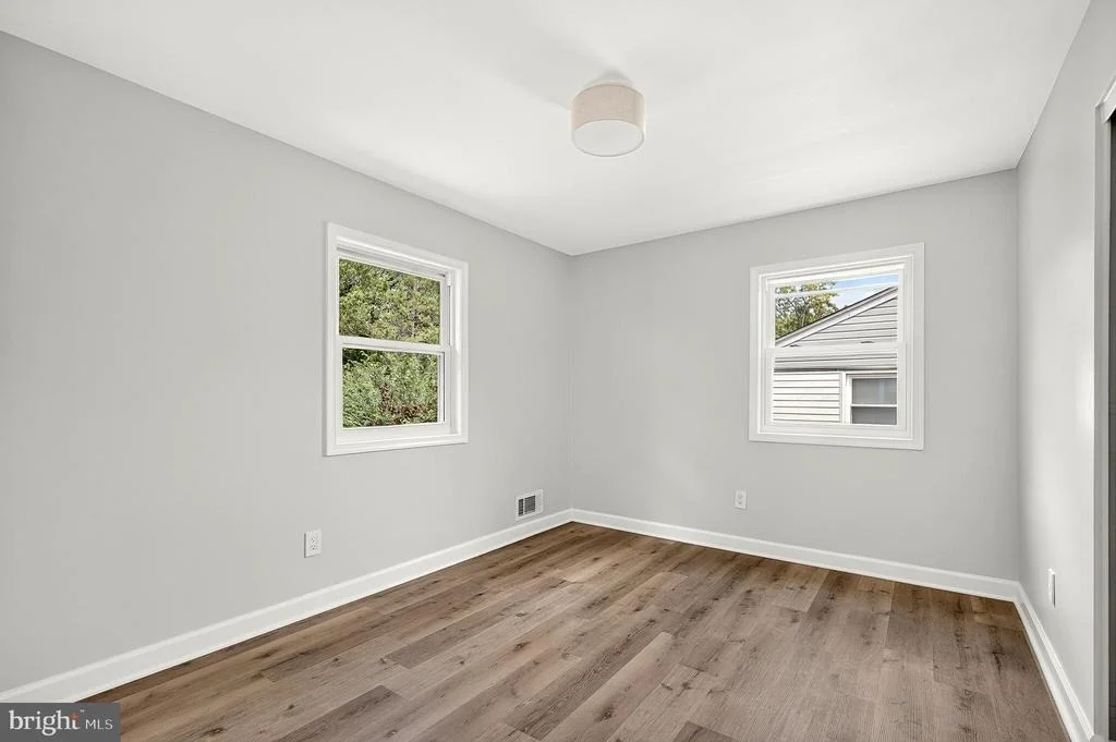 Photo of 4016 MAPLETON DRIVE