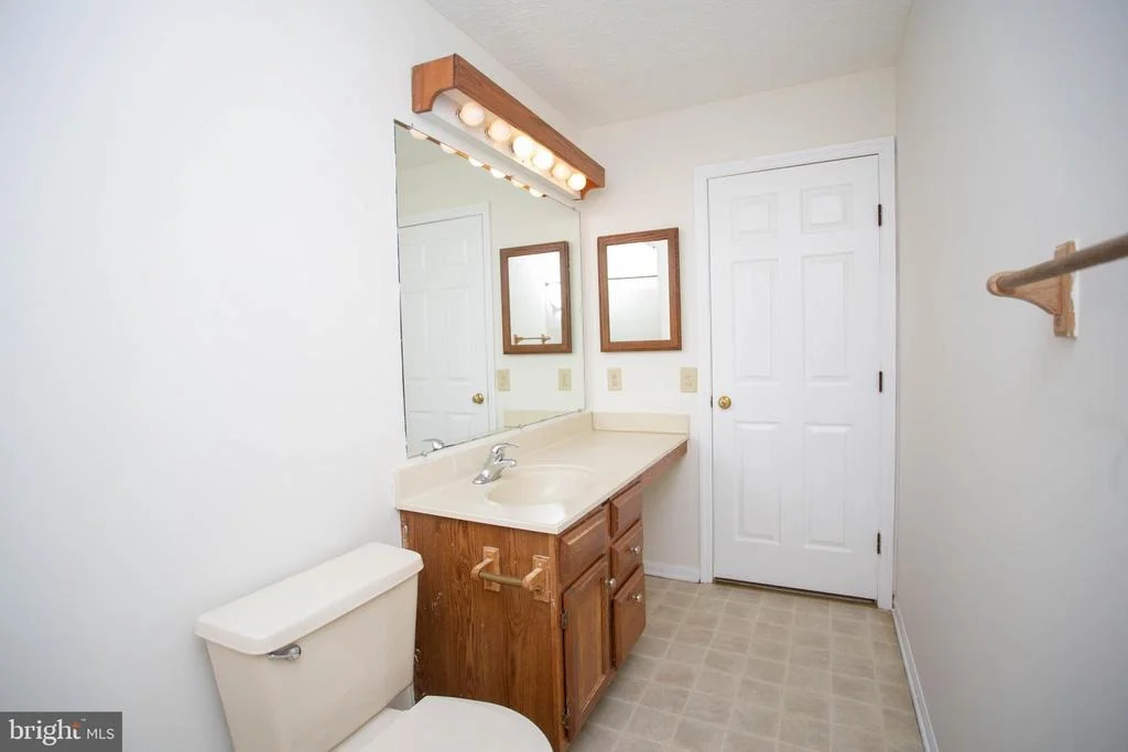 Photo of 143 RAMBLING ROAD