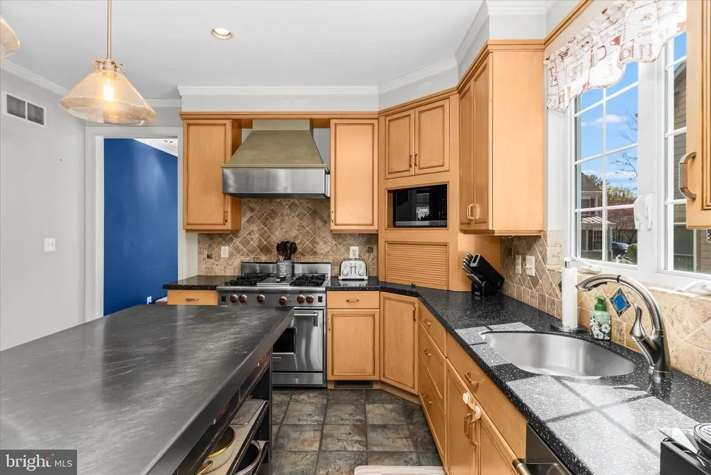 Photo of 1102 WASHINGTONVILLE DRIVE