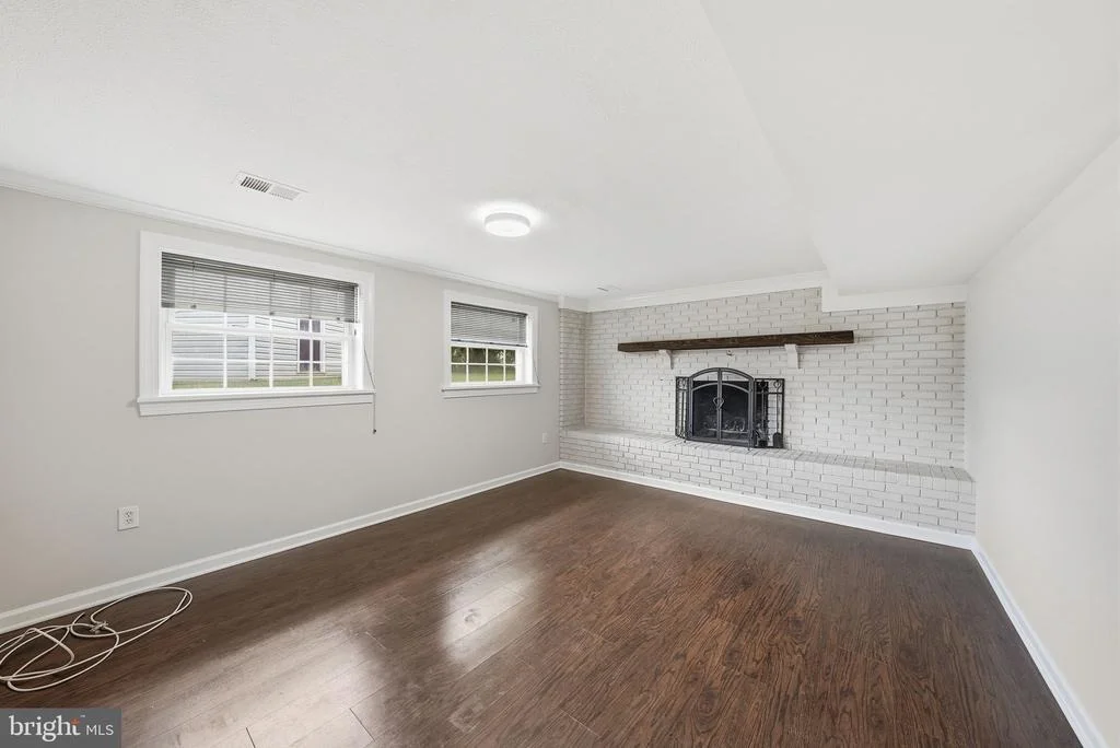 Photo of 7612 MAHONEY DRIVE